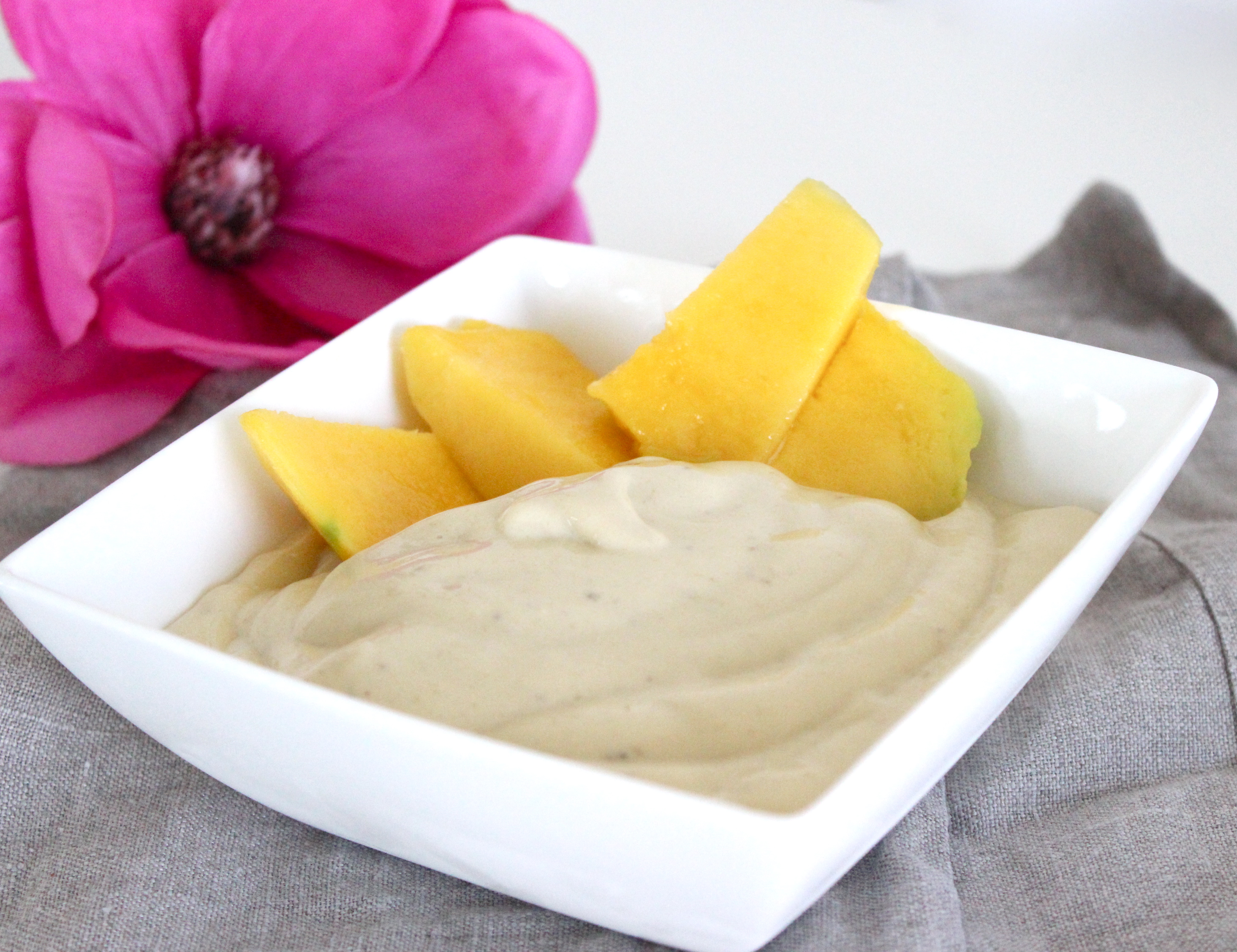 Schnelles Bananen Kirsch Quark Dessert Mit Schokoladenraspel — Rezepte ...