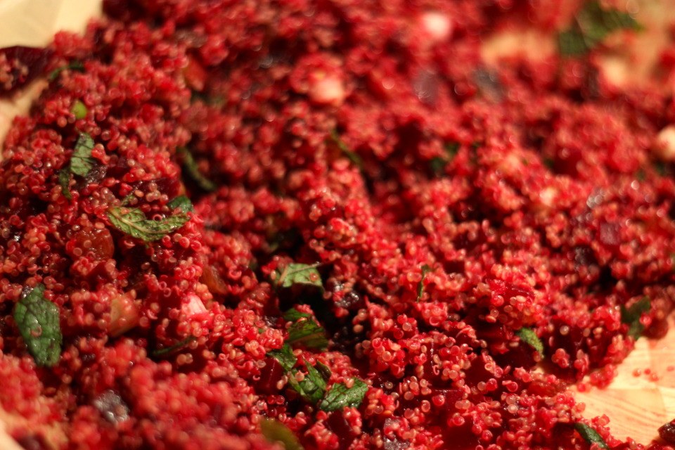 Rode biet quinoa met runderworstjes 1