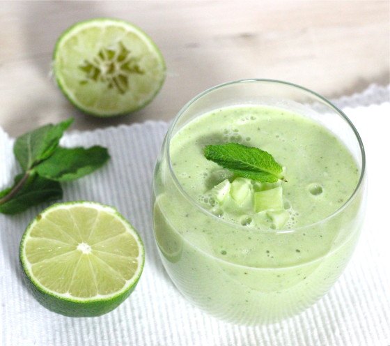 Komkommer-avocado soep met munt1