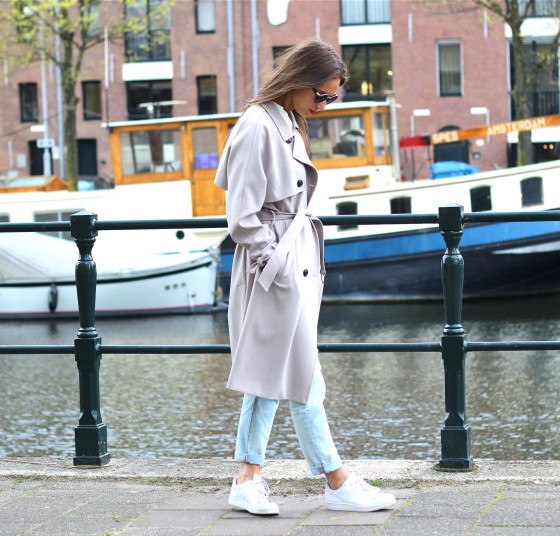 Storm & Marie beige trenchcoat2