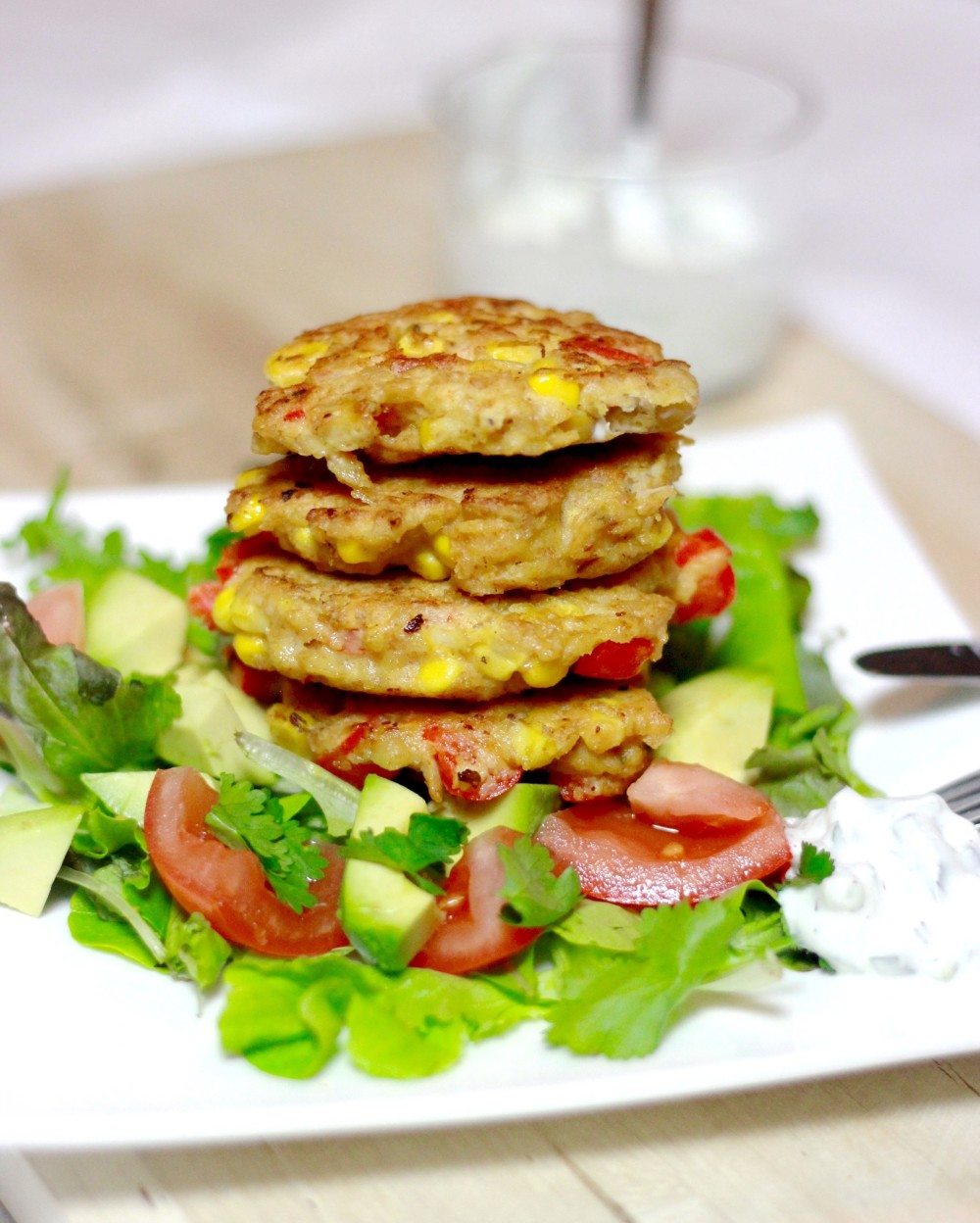 Fritters van kikkererwten, mais en paprika1