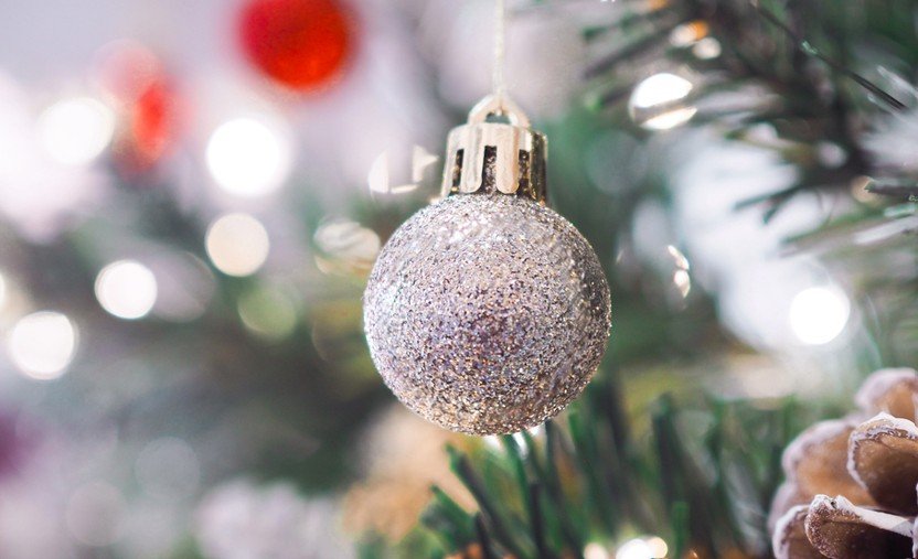 Kersthangers als finishing touch: zo geef je je kerstboom meer karakter